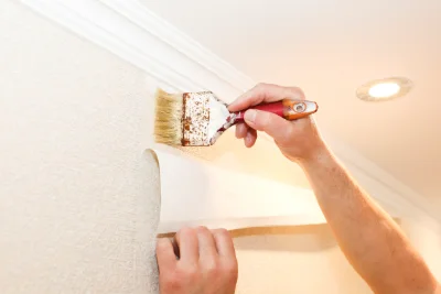 Pose de papier peint à Beaulieu-sur-Loire — revêtements muraux et toiles de verre